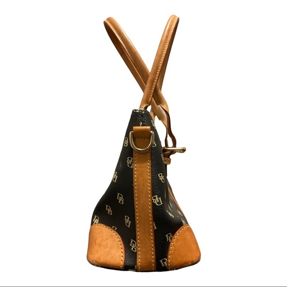 Dooney and Bourke Handbag with crossbody strap, wristlet and ID Holder - Picture 4 of 12